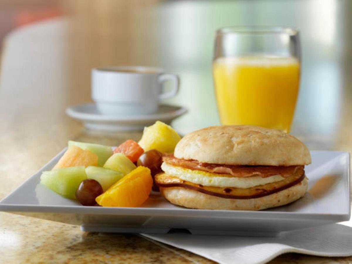 Hyatt Place Dallas/North Arlington/Grand Prairie Екстериор снимка