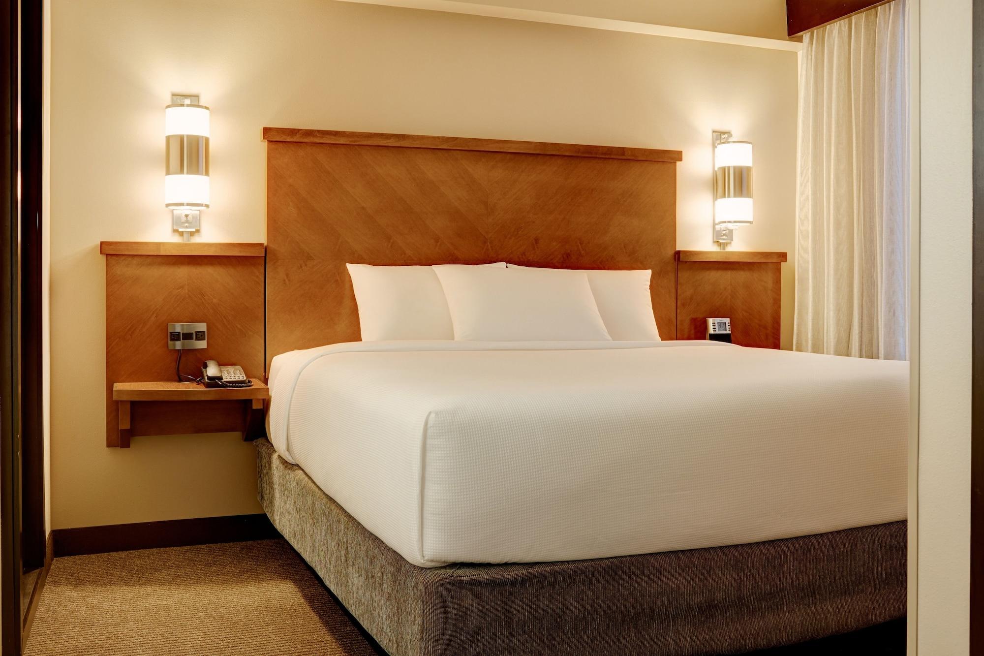 Hyatt Place Dallas/North Arlington/Grand Prairie Екстериор снимка
