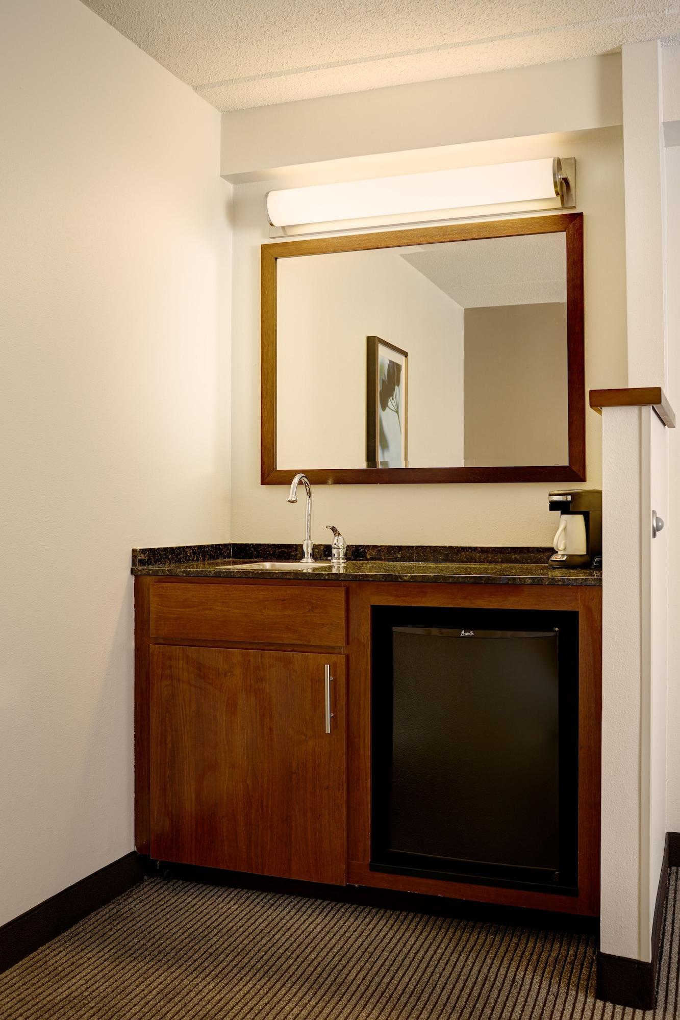Hyatt Place Dallas/North Arlington/Grand Prairie Екстериор снимка
