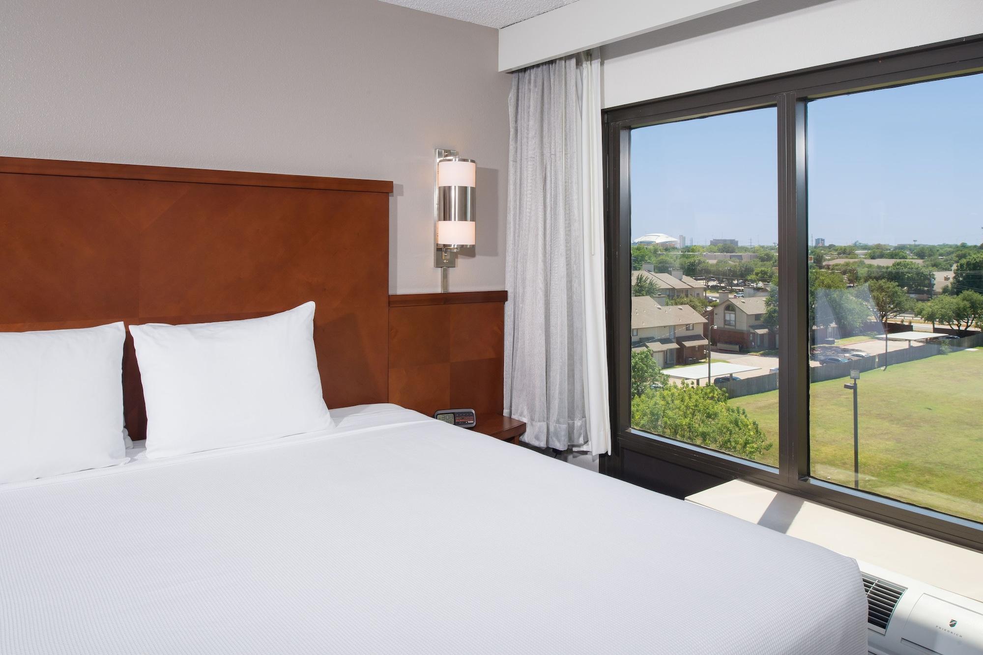Hyatt Place Dallas/North Arlington/Grand Prairie Екстериор снимка